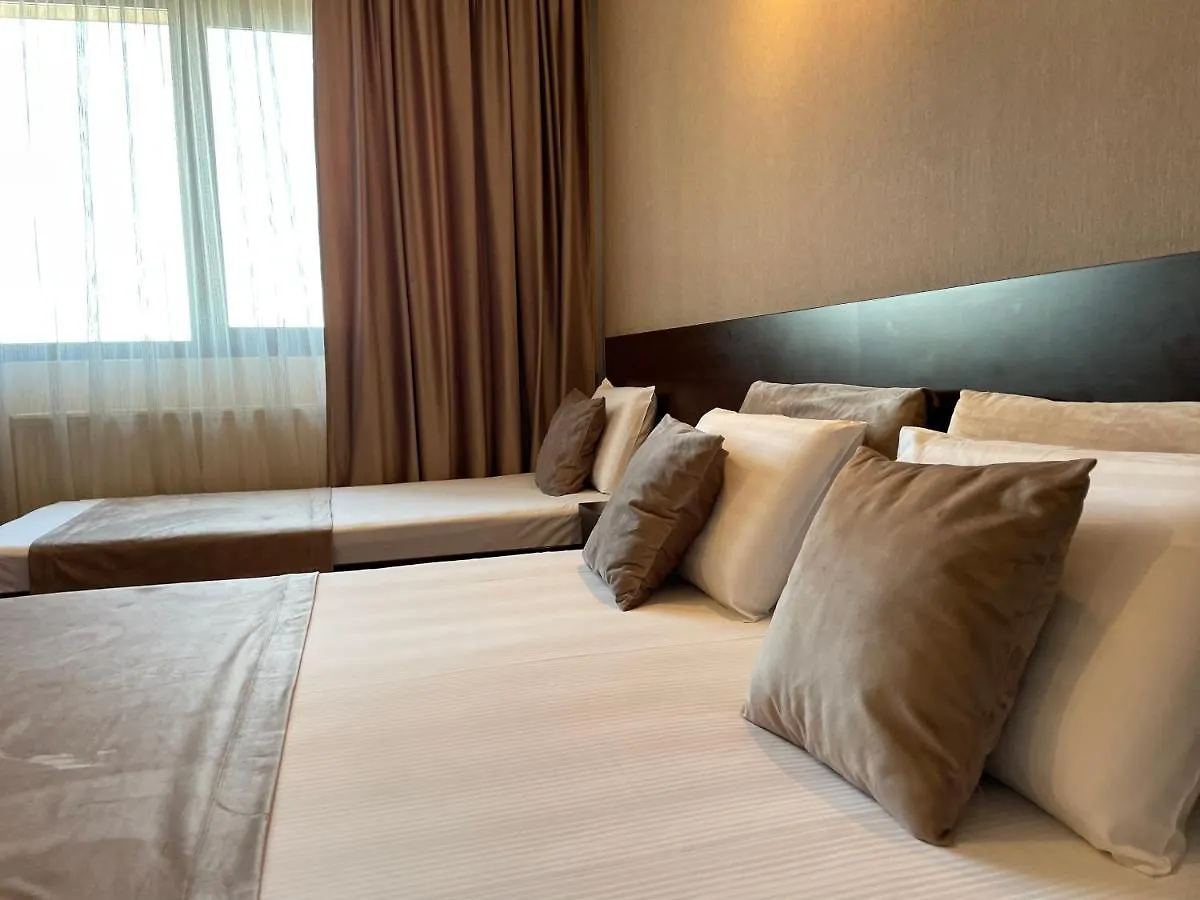 Hotel Athos Voluntari