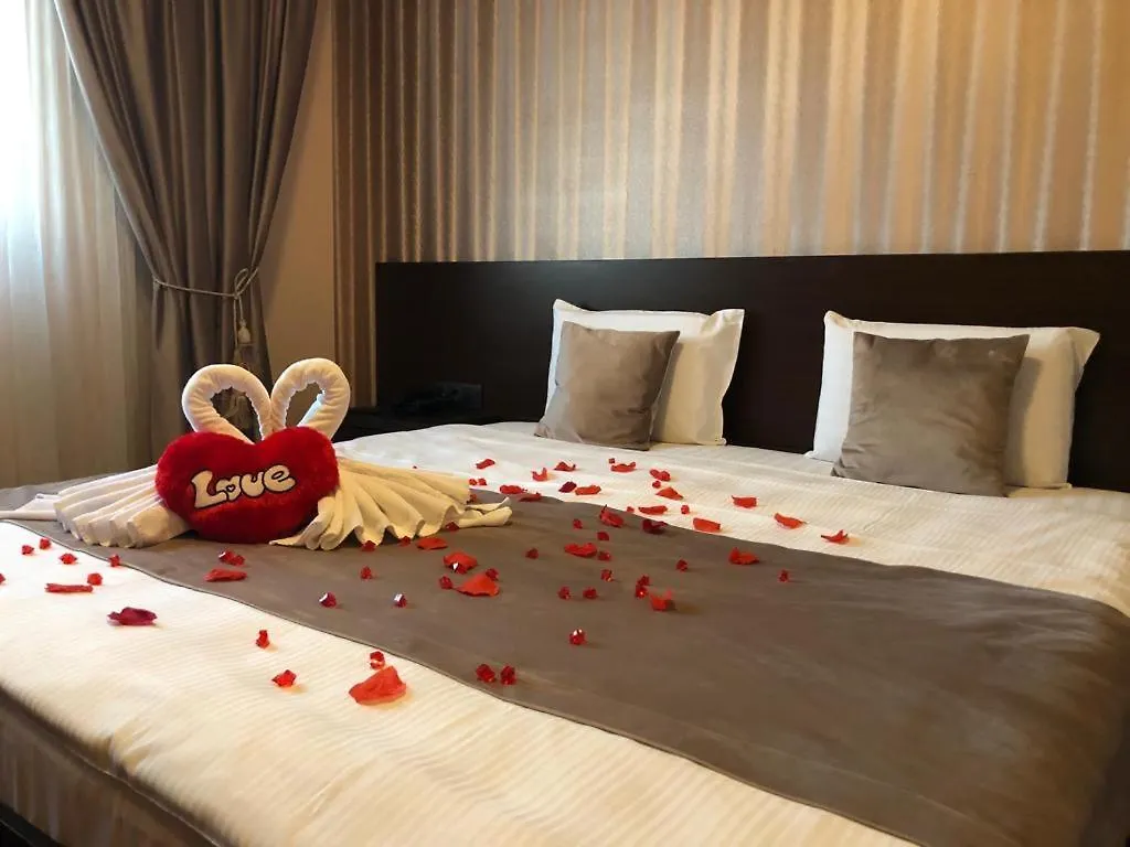 Hotel Athos Voluntari