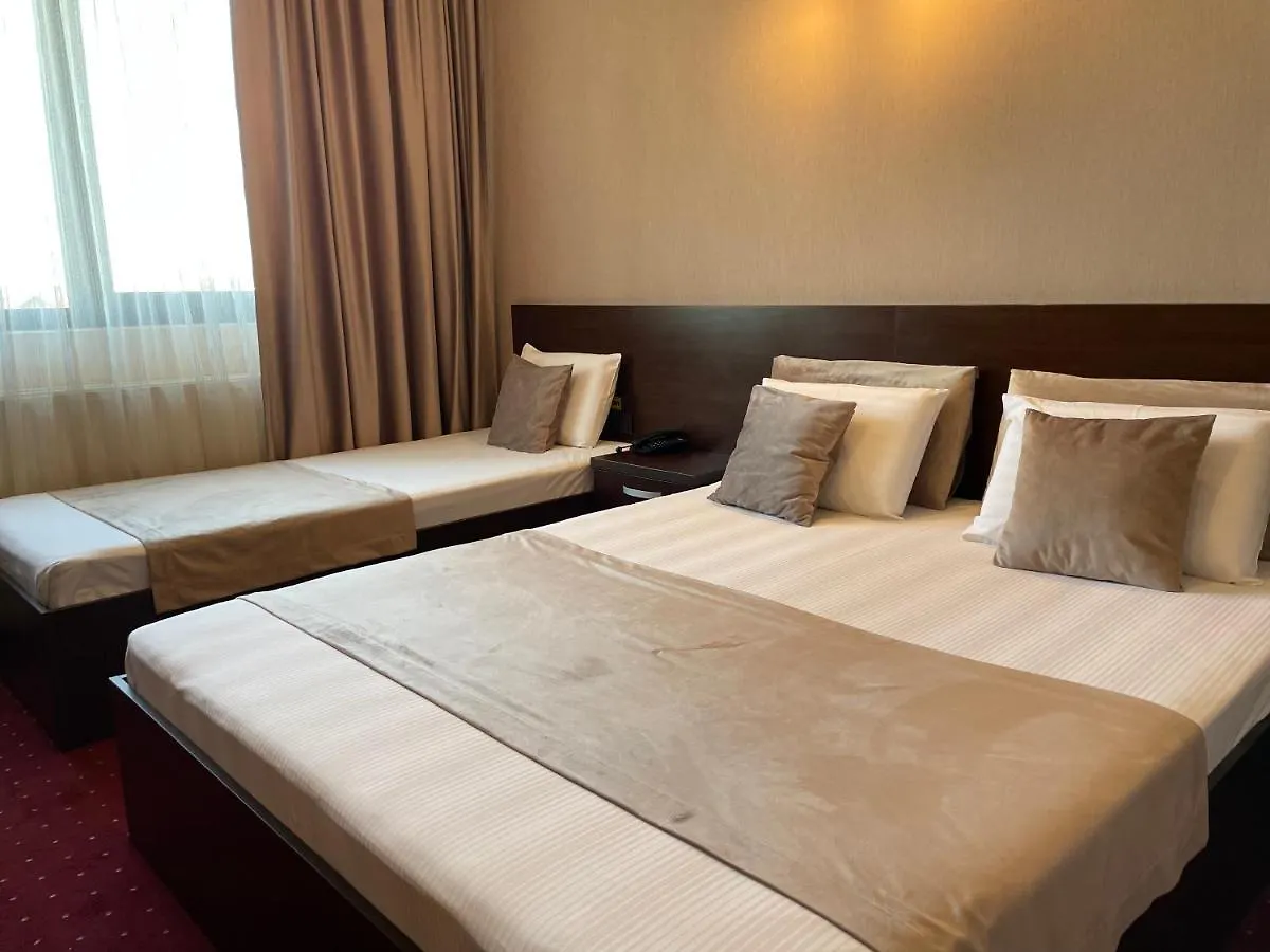 Hotel Athos Voluntari