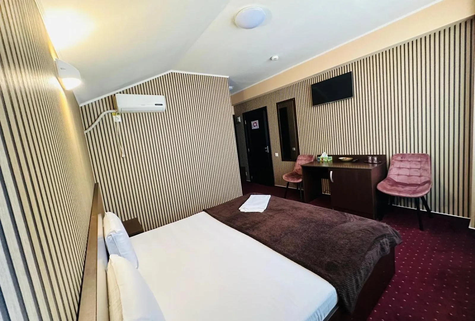 Hotel Athos 벌룬터리